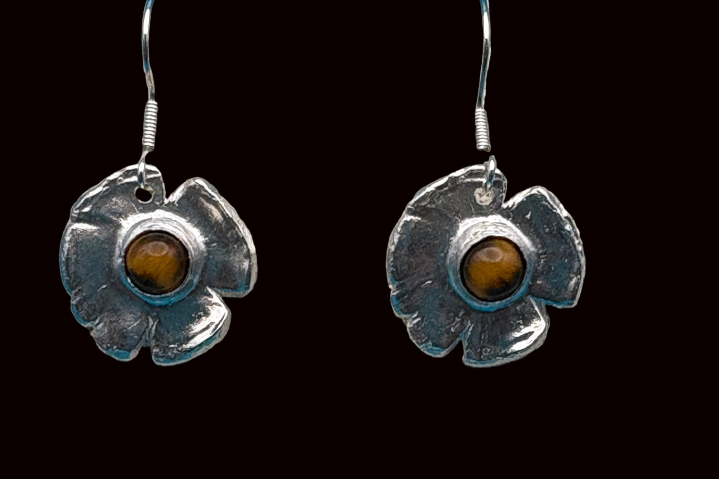Tiger Eye Poppies Wire